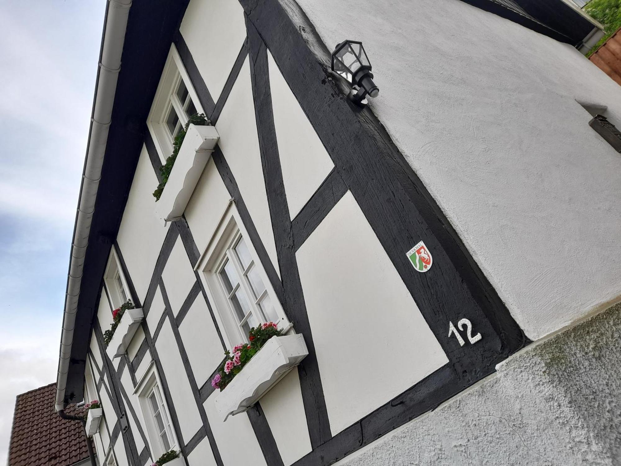 Altes Zollhaus Der Burg Hachen Villa Enkhausen Exterior foto